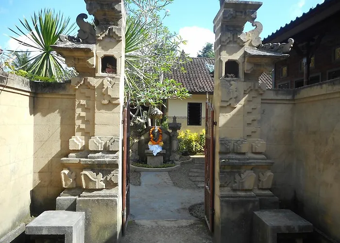 Gasthuis Indah *